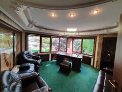 Apartament cu 3 camere de vanzare in Campina - Zona ultracentrala
